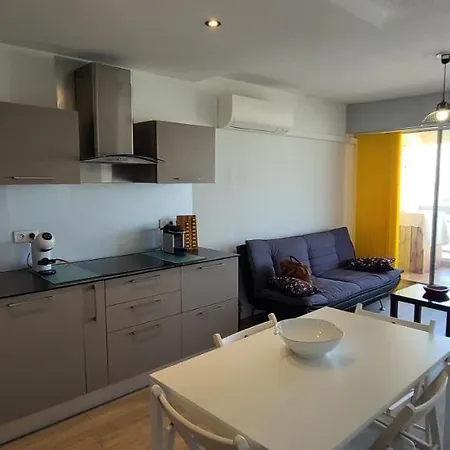 59m2 Avec Garage Vue Port Apartament