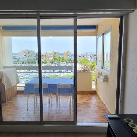 59m2 Avec Garage Vue Port Apartament